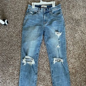 Abercrombie boyfriend midrise